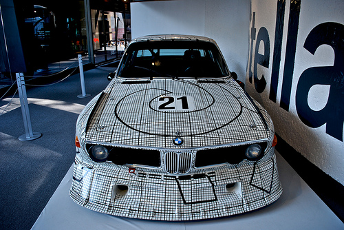 bmw 76 stella02 Symbiosis between BMW cars and art